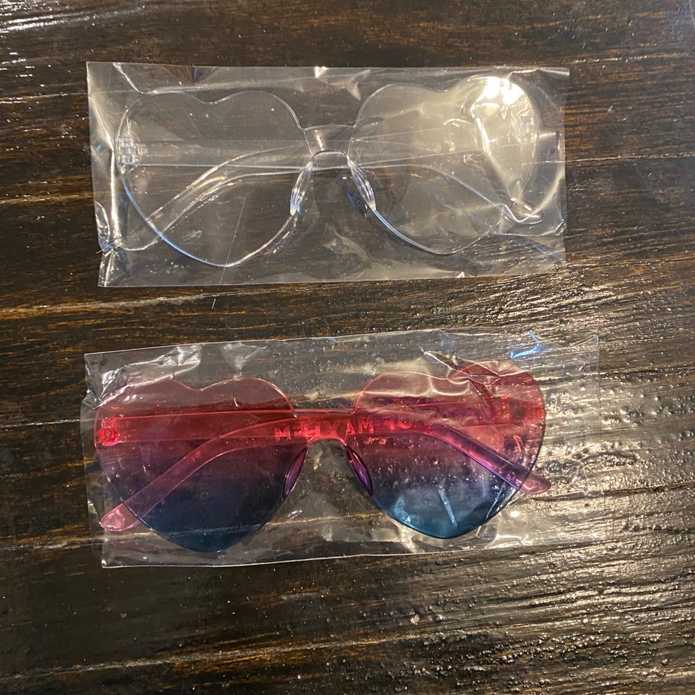 Heart-Shaped Sunglasses | Clear and Pink-Blue Gradient